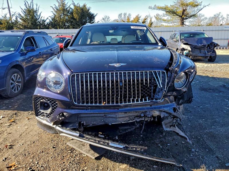 BENTLEY ALL MODELS 2023 VIN SJAHT2ZV3PC017079
