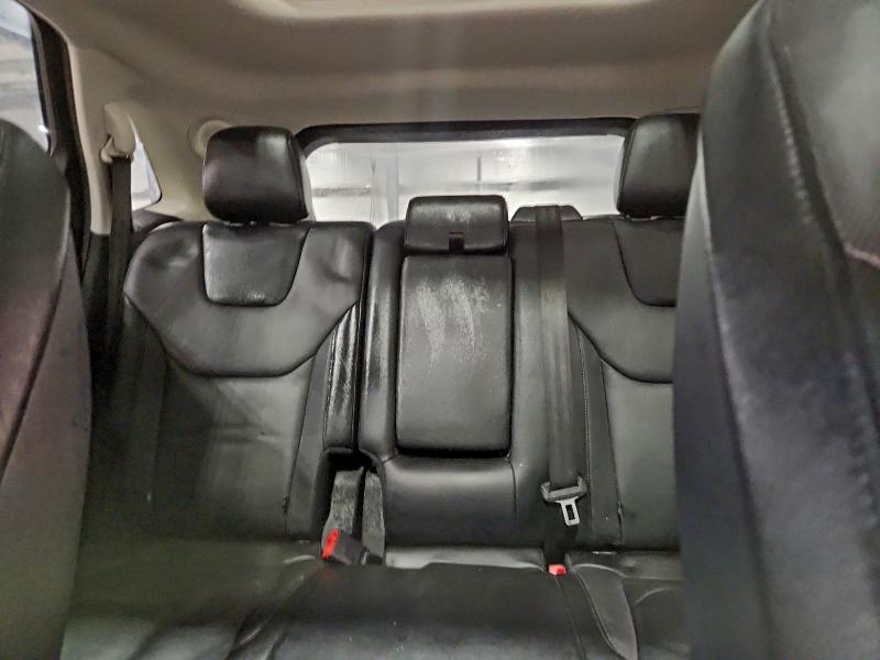 Фото 10 - FORD EDGE