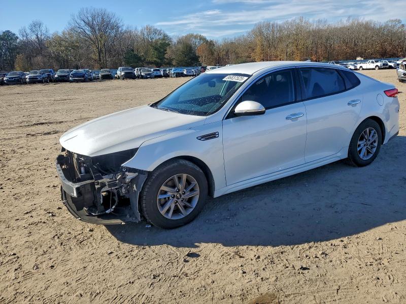 Фото 1 - KIA OPTIMA