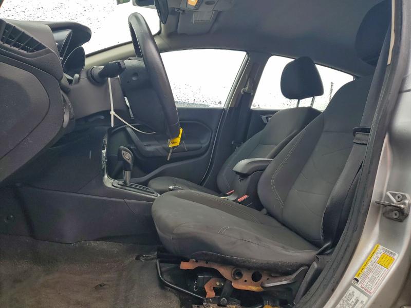 Фото 7 - FORD FIESTA