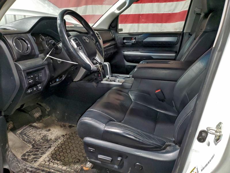 Фото 7 - TOYOTA TUNDRA