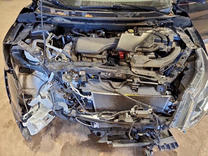 Фото 12 - NISSAN ROGUE