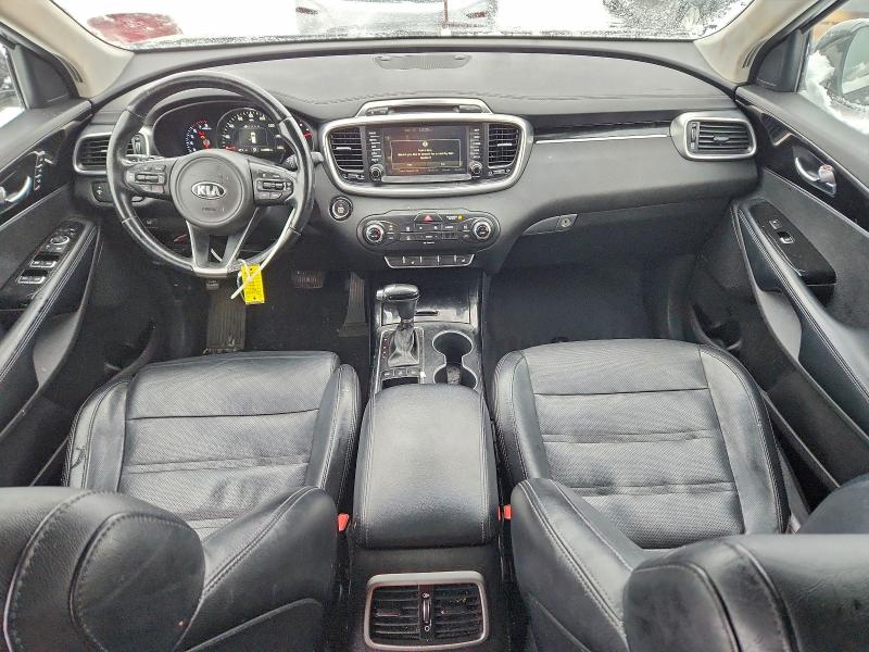 Фото 8 - KIA SORENTO