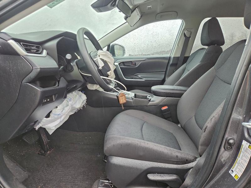 Фото 7 - TOYOTA RAV4