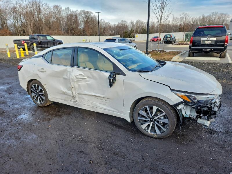 Фото 4 - NISSAN SENTRA