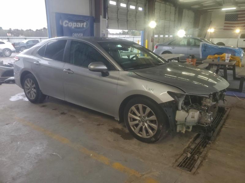 Фото 4 - TOYOTA CAMRY