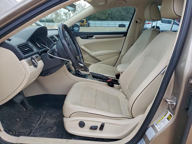 Фото 7 - VOLKSWAGEN PASSAT