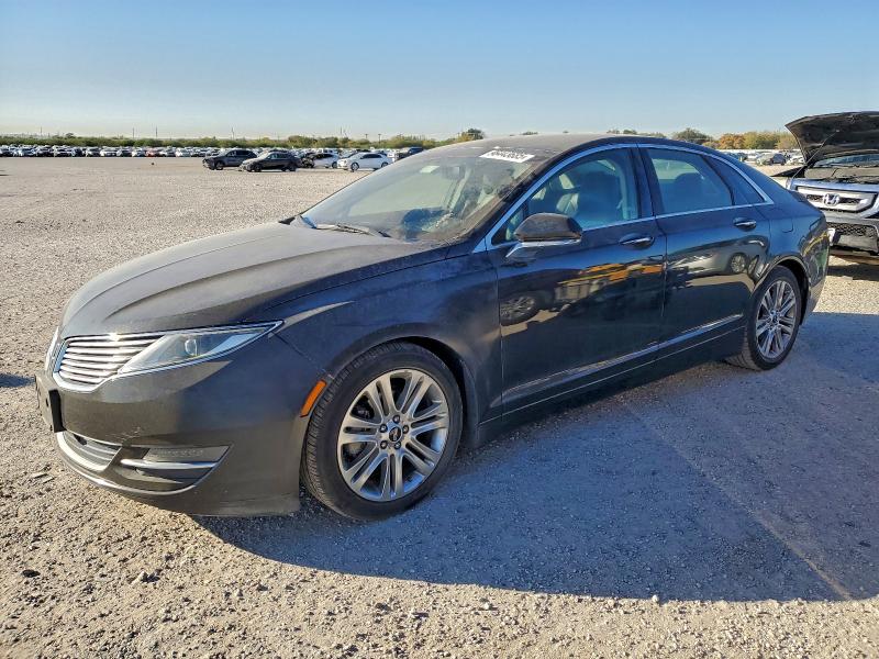 Фото 1 - LINCOLN MKZ