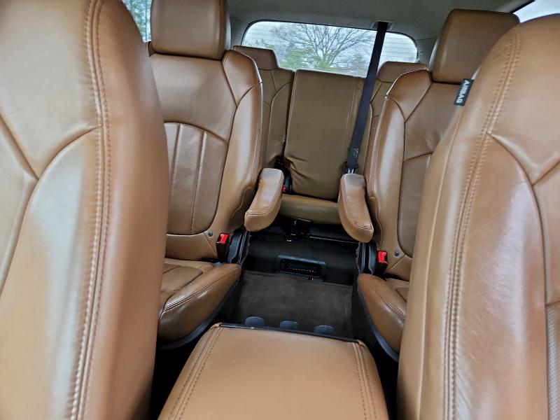 Фото 10 - BUICK ENCLAVE