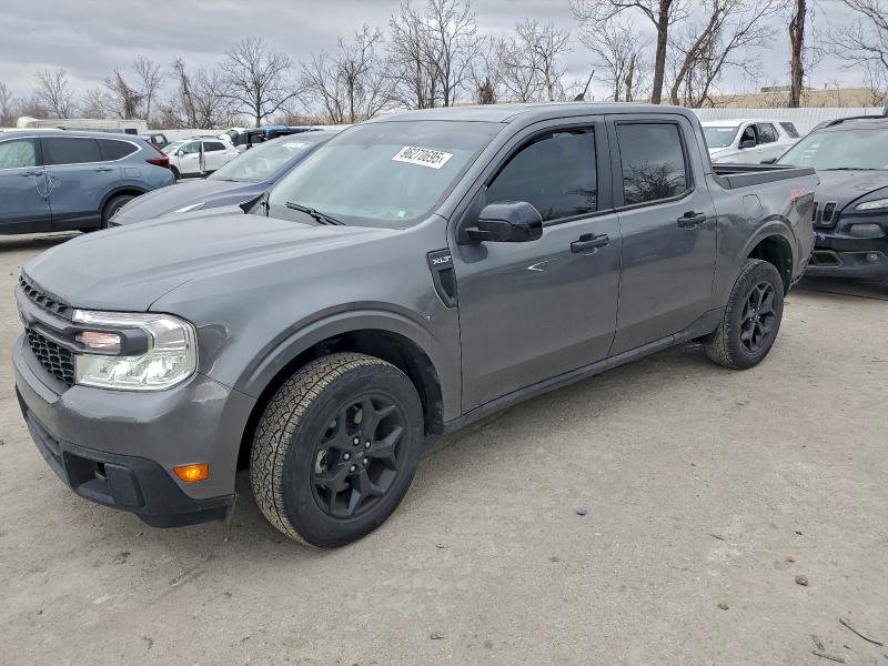Фото 1 - FORD MAVERICK