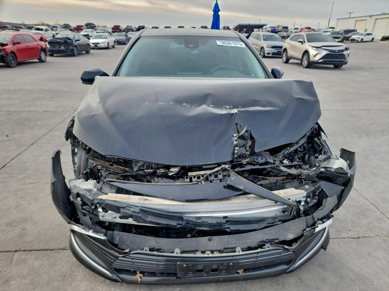 Фото 5 - TOYOTA CAMRY