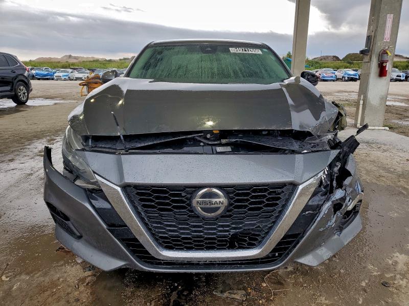 Фото 5 - NISSAN ALTIMA