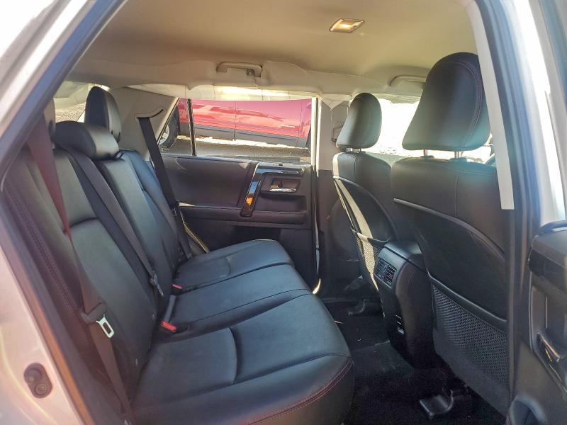 Фото 11 - TOYOTA 4RUNNER