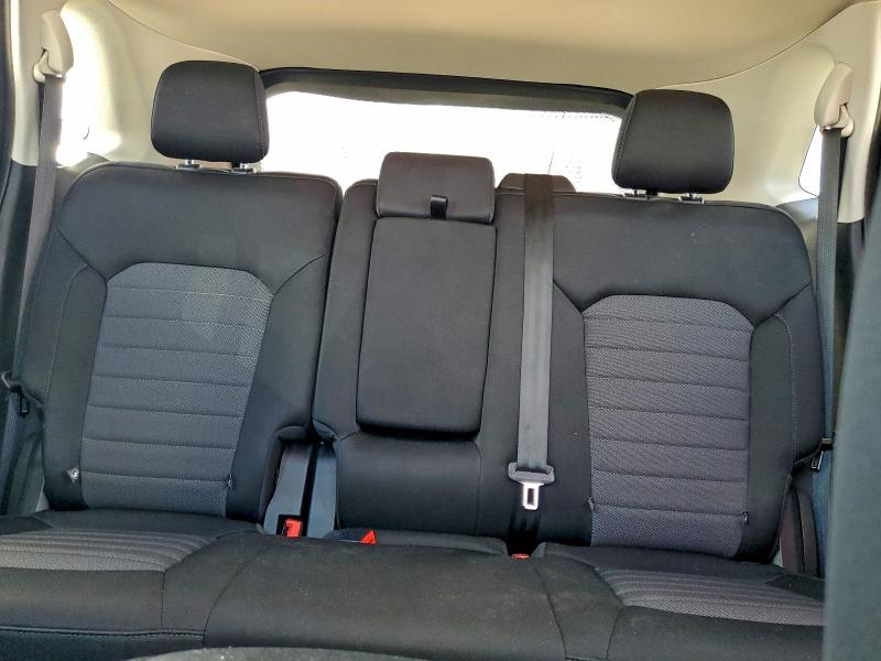 Фото 10 - FORD EDGE