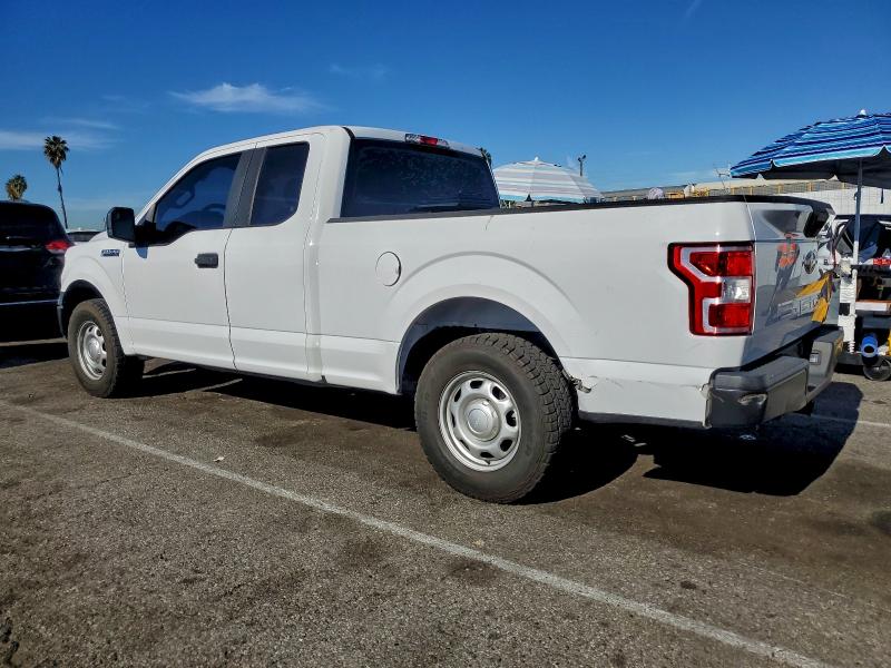 Фото 2 - FORD F-150