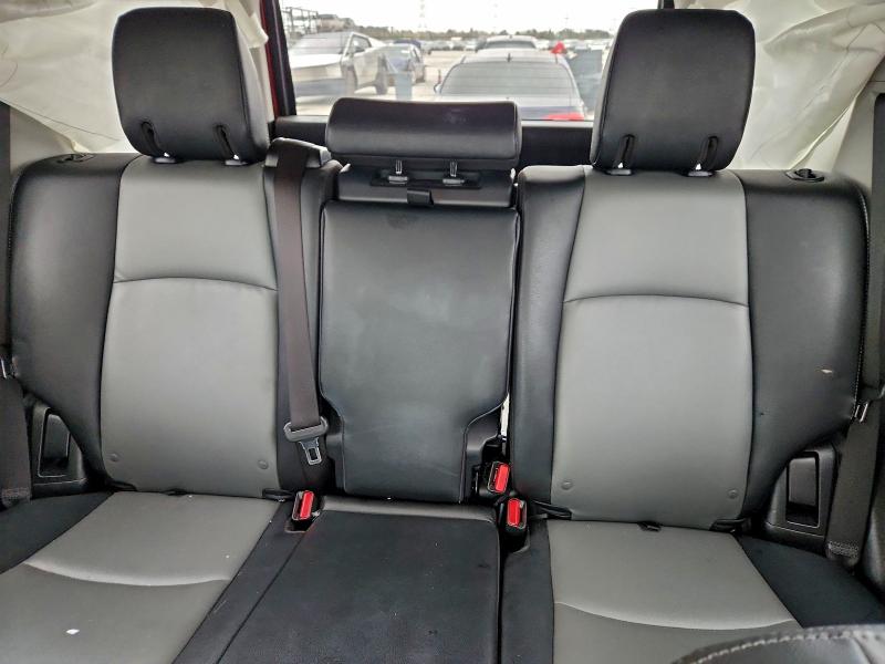 Фото 10 - TOYOTA 4RUNNER