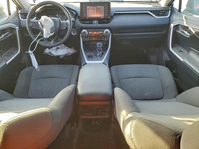 Фото 8 - TOYOTA RAV4