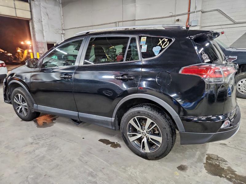 Фото 2 - TOYOTA RAV4