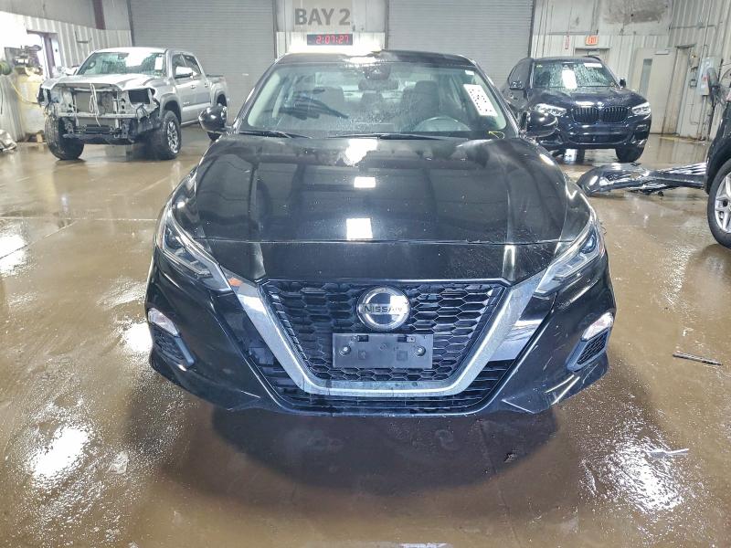 Фото 5 - NISSAN ALTIMA