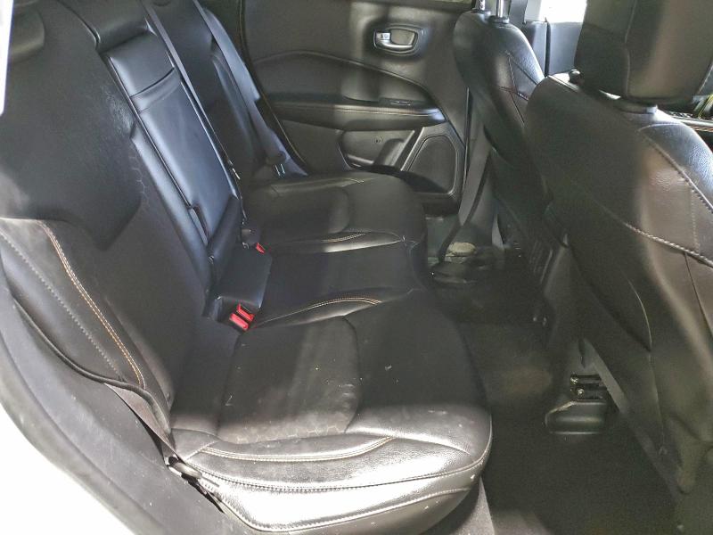 Фото 11 - JEEP COMPASS