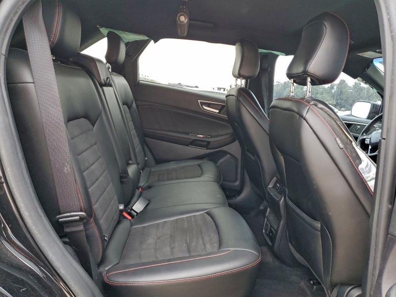 Фото 11 - FORD EDGE