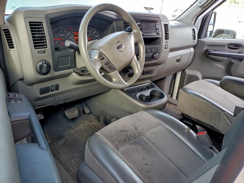 Фото 8 - NISSAN NV