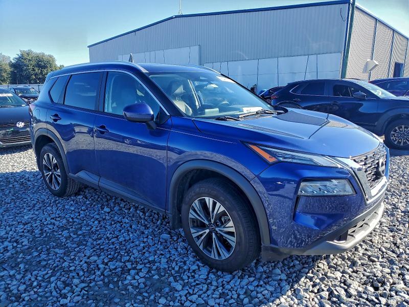 Фото 4 - NISSAN ROGUE