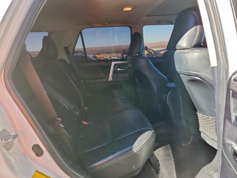 Фото 11 - TOYOTA 4RUNNER