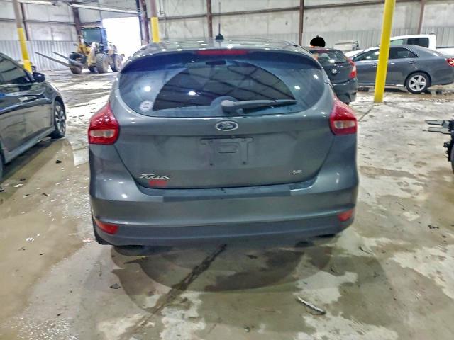 Фото 6 - FORD FOCUS