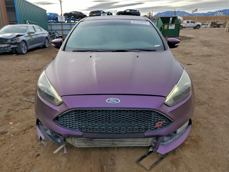 Фото 5 - FORD FOCUS