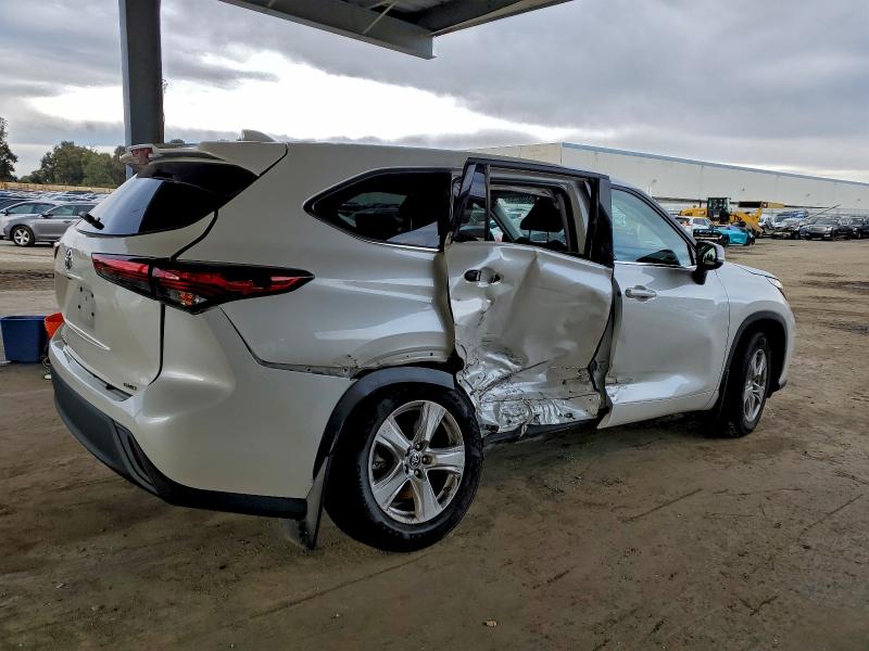 Фото 3 - TOYOTA HIGHLANDER