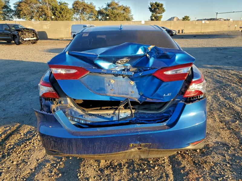 Фото 6 - TOYOTA CAMRY