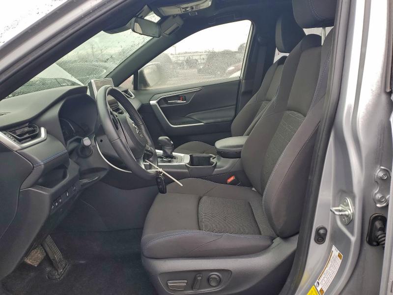 Фото 7 - TOYOTA RAV4