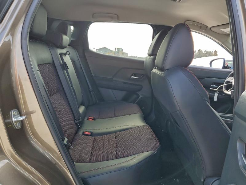 Фото 11 - NISSAN KICKS