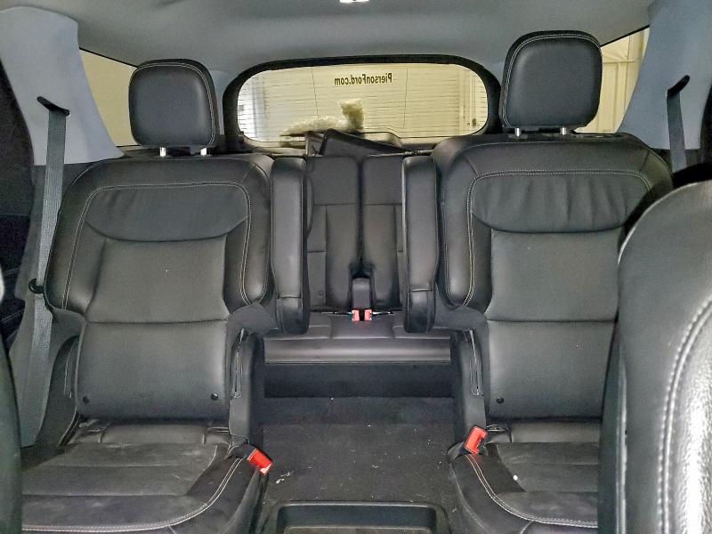 Фото 10 - FORD EXPLORER