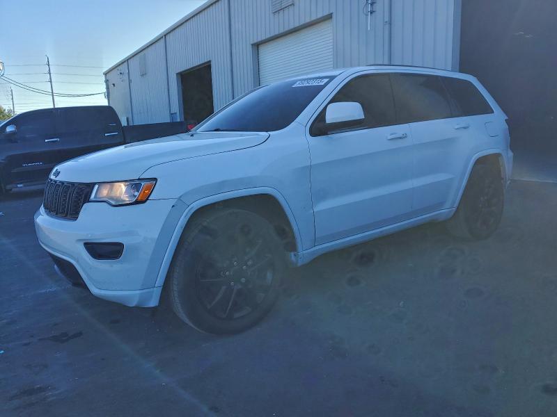 Фото 1 - JEEP GRAND CHER