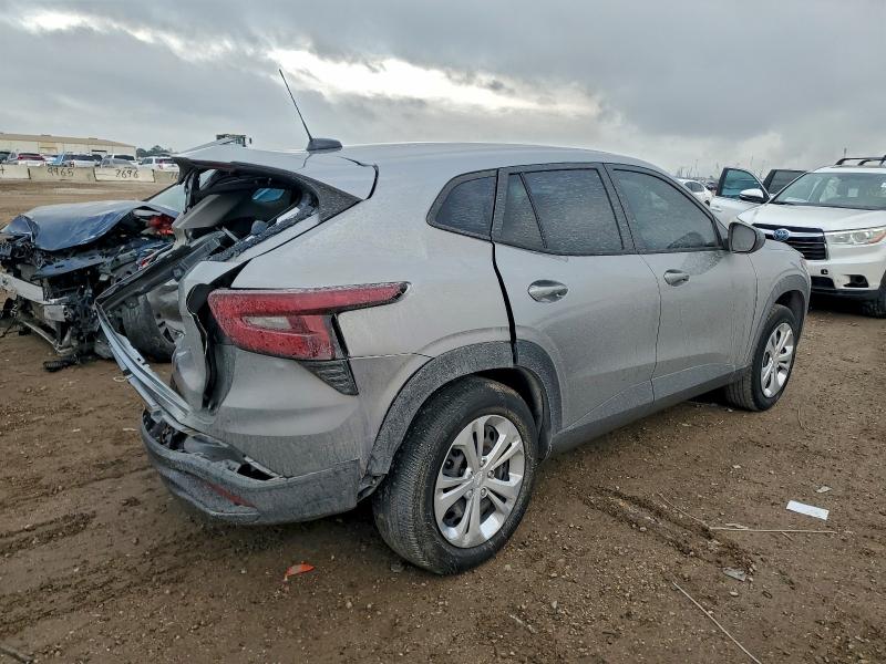 Фото 3 - CHEVROLET TRAX