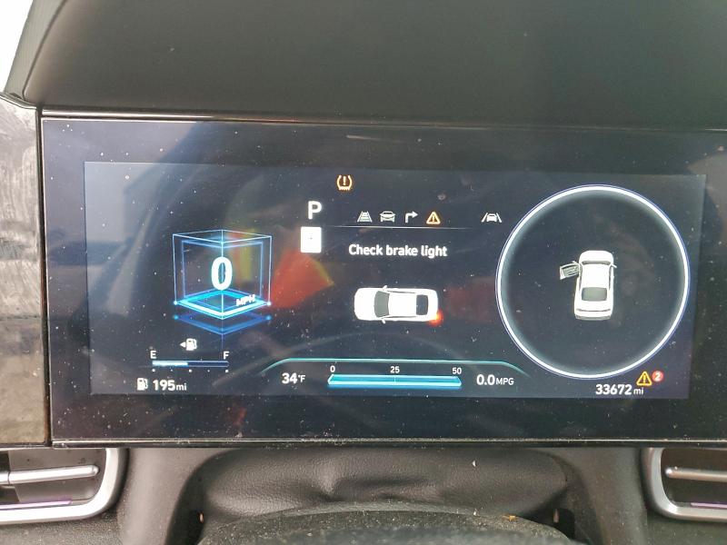 Фото 9 - HYUNDAI ELANTRA