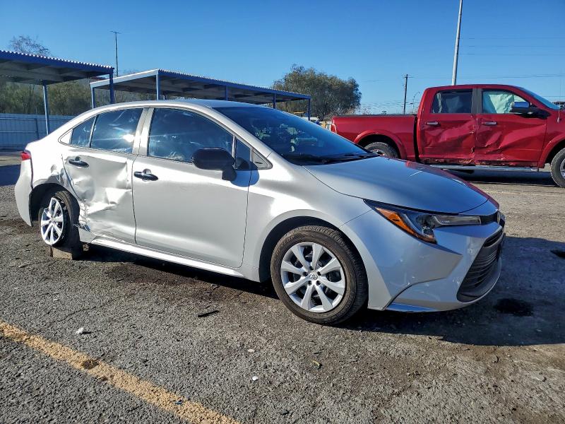 Фото 4 - TOYOTA COROLLA