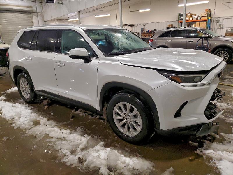 TOYOTA GRAND HIGH 2025 VIN 5TDAAAA58SS030123