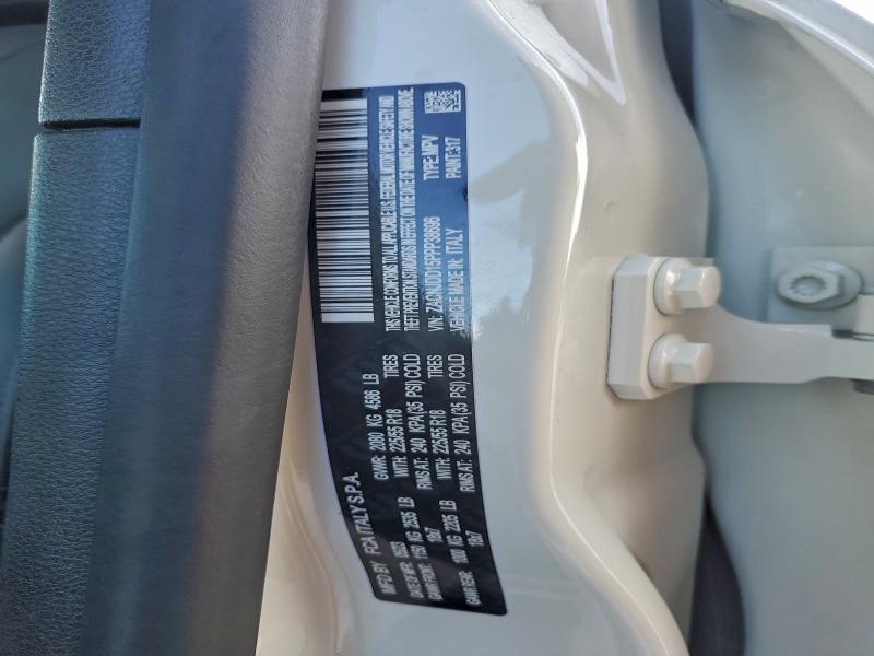 Фото 14 - JEEP RENEGADE