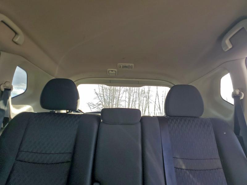 Фото 10 - NISSAN ROGUE