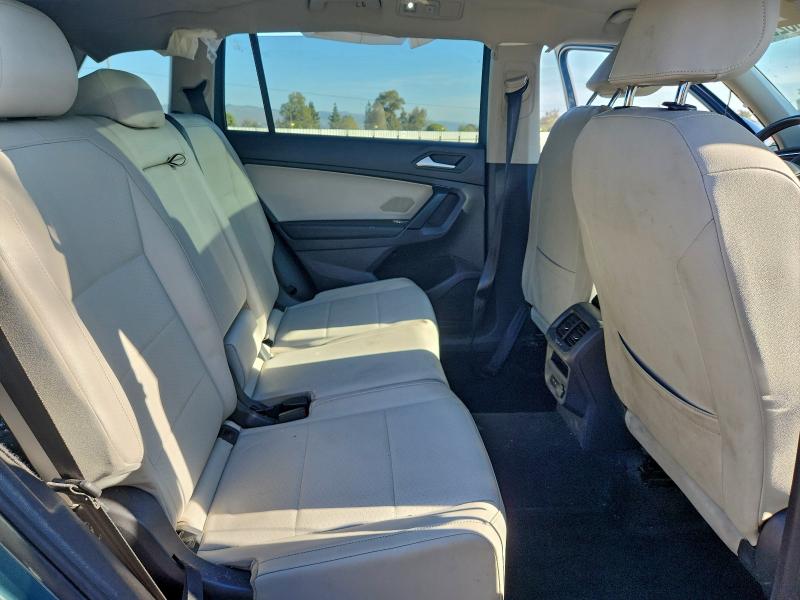 Фото 11 - VOLKSWAGEN TIGUAN