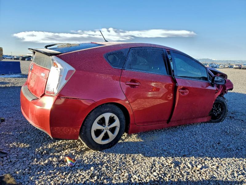 Фото 3 - TOYOTA PRIUS