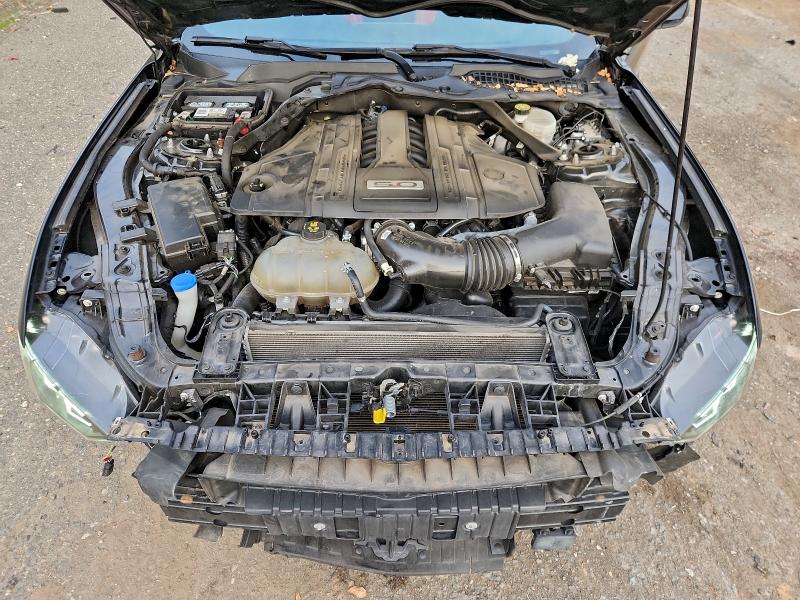 Фото 11 - FORD MUSTANG