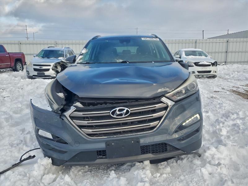 Фото 5 - HYUNDAI TUCSON