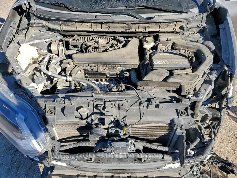 Фото 12 - NISSAN ROGUE