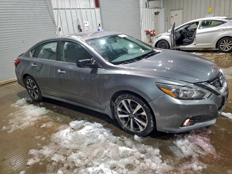 Фото 4 - NISSAN ALTIMA