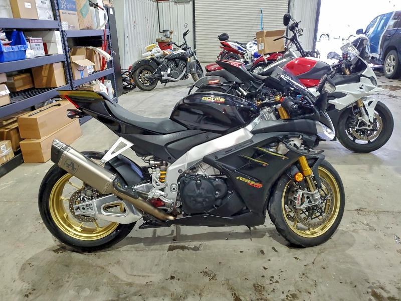 APRILIA RSV4 1100 2022
