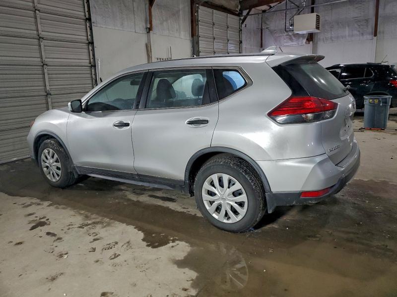 Фото 2 - NISSAN ROGUE